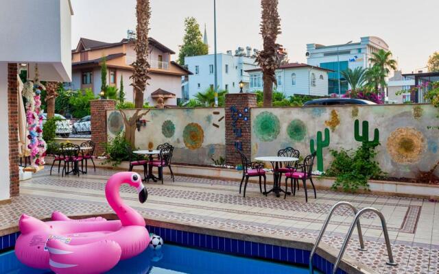 Azuu Suite Hotel
