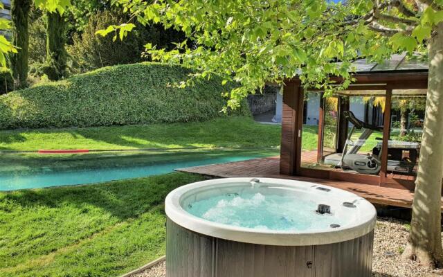 Montreux Rotana Garden House with Private Pool - Swiss Hotel Apartments