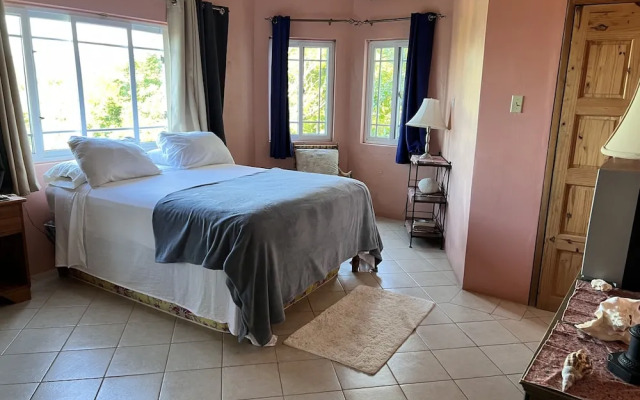 Jah Freedom Inn Negril