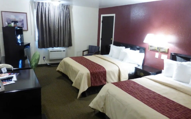 Red Roof Inn & Suites Piqua