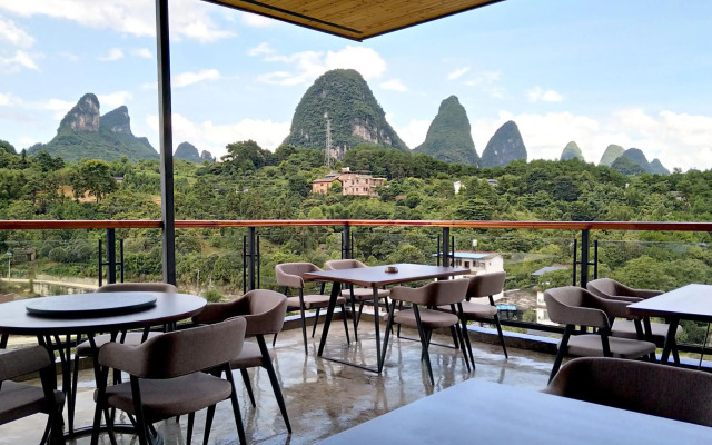 The Bamboo Leaf Yangshuo
