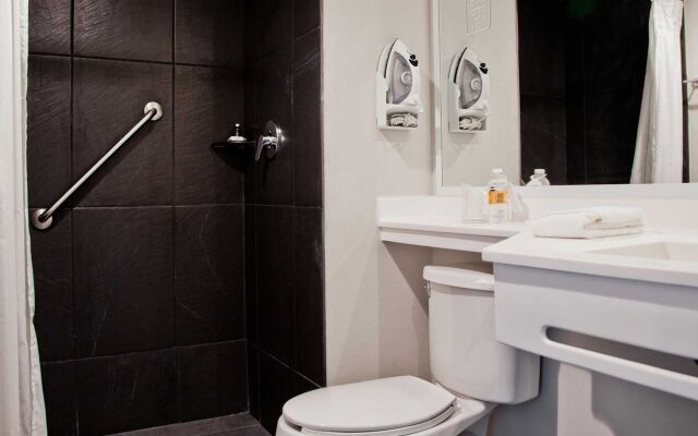 City Express by Marriott Guadalajara Aeropuerto