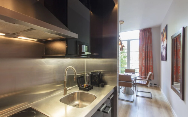 Dutch Masters Apartments