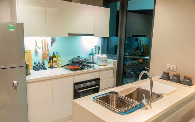 Saigon City View Apartment & Pool