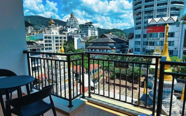 Zhijing Yunshang Hotel (Gaozhuang Star Night Market) – Outside – Xishuangbanna