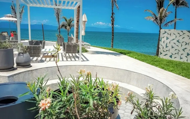 Condo Maritima 9U by Kivoya