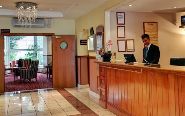 Best Western Welwyn Garden City Homestead Court Hotel