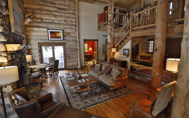 Bentwood Inn