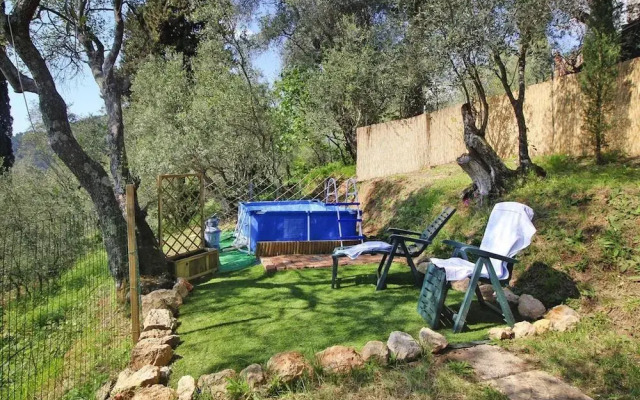 Holiday Home With Above-ground Pool and sea View in Monteggiori