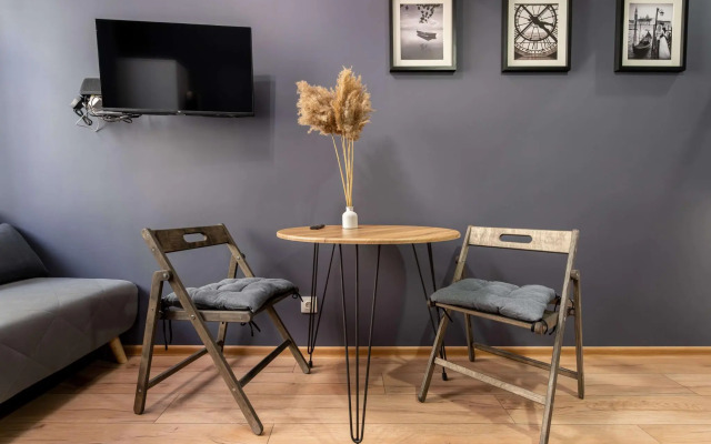 Метры в центре на улице Достоевского 30