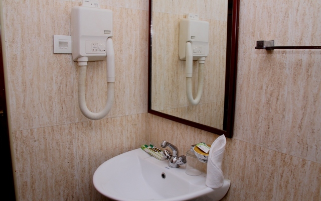 Hotel Leo Paradise - OMR