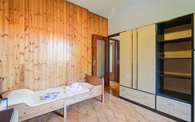 A Due Passi Dal Bosco