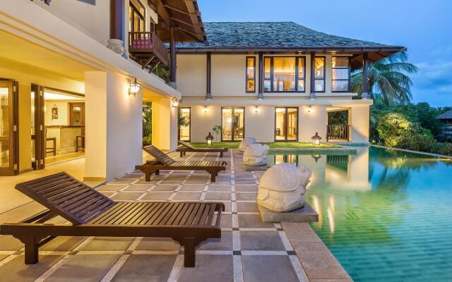 Yalong Bay Villas & SPA