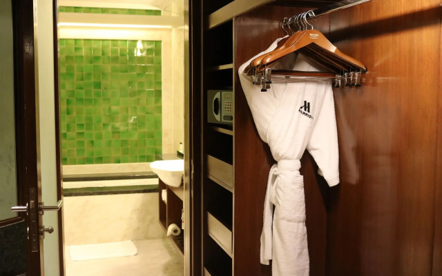 Hyderabad Marriott Hotel & Convention Centre