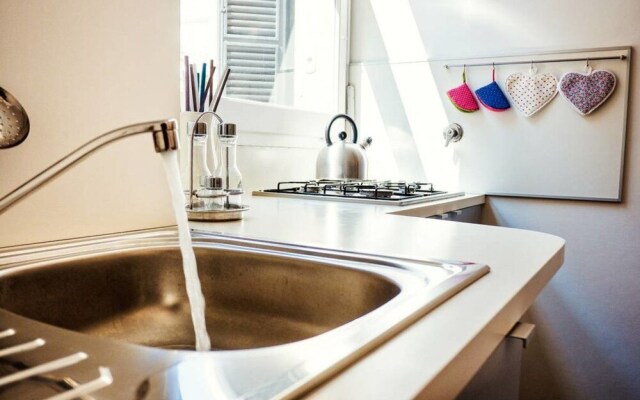 Modern, Quiet Nest 5 Minutes From Colosseum