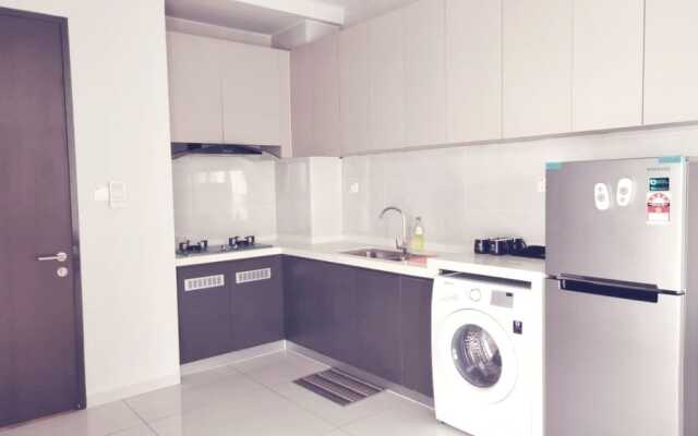 Tranquil Seaview @ Danga Bay