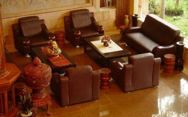 Blue River Hotel