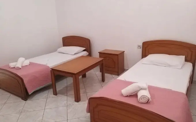 Armanda Hotel