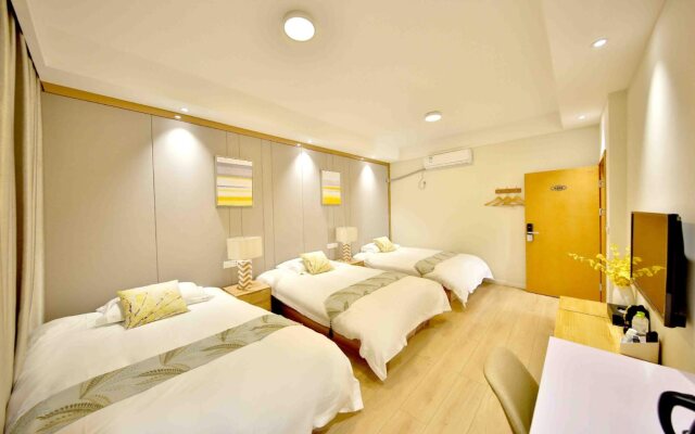 Time Machine Hotel