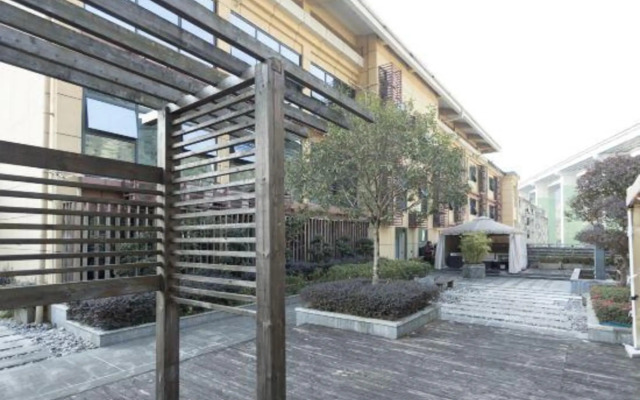 Pokhapa Hotel