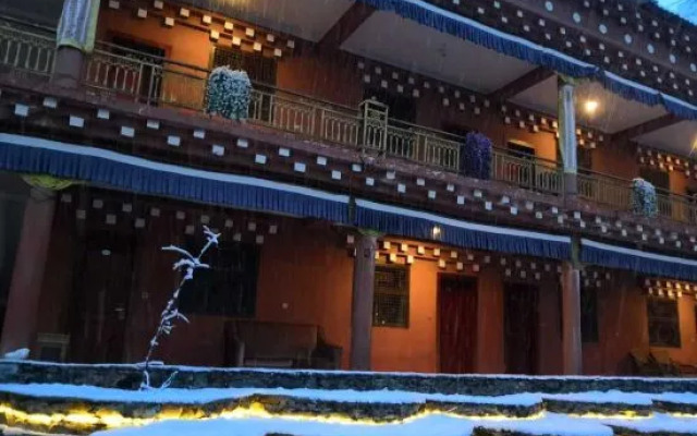 Garze Tagong Grassland Hotel