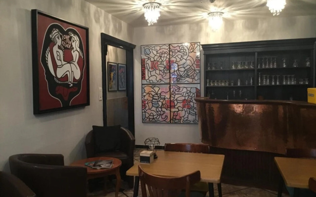 Hotel L'Atmosphere