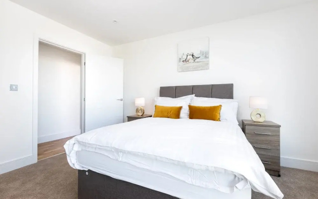 London Riverview - Canary Wharf - Excel