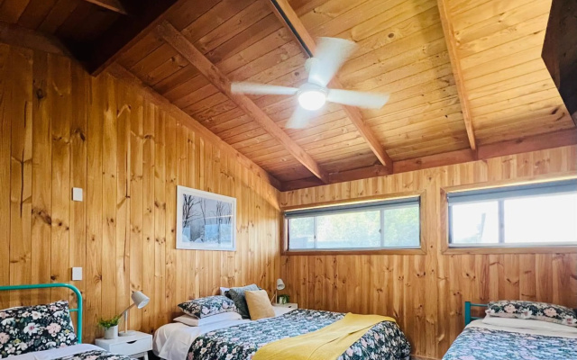 No43 Studio apartment – Guest Rooms – Tawonga South
