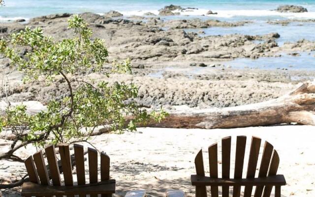 Sueno del Mar Beachfront Hotel