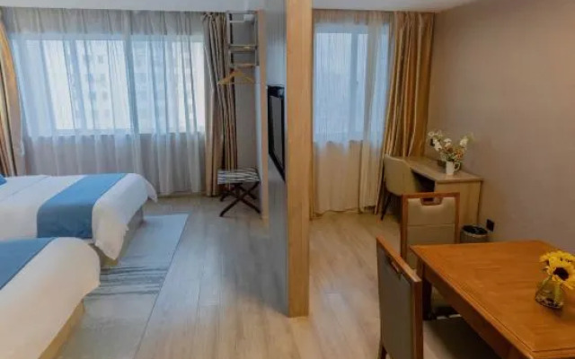 Licheng Heyi Hotel (Changsha Wuyi Square IFS International Financial Center)