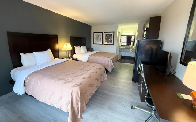 Quality Inn & Suites Baton Rouge West – Port Allen