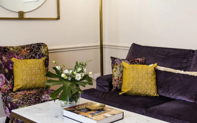 La Malandrina Apartments & Suites