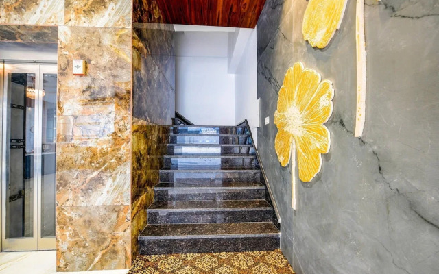 FabHotel Rolt