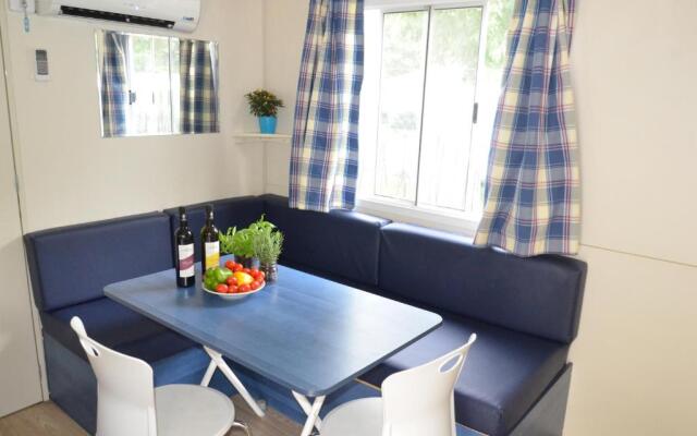 Happy Camp mobile homes in Camping Village Paestum