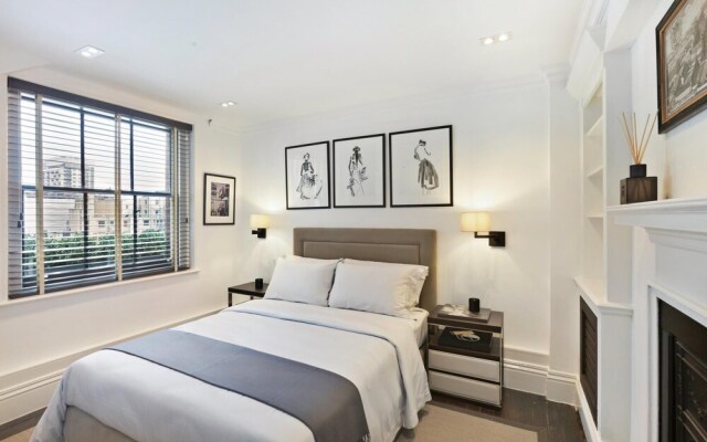 Stylish 2 bed Apartment in Cadogan Square