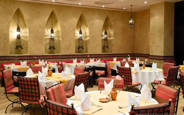 Mercure Grand Hotel Seef