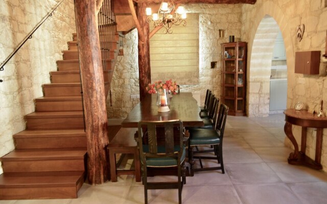 Kantara House