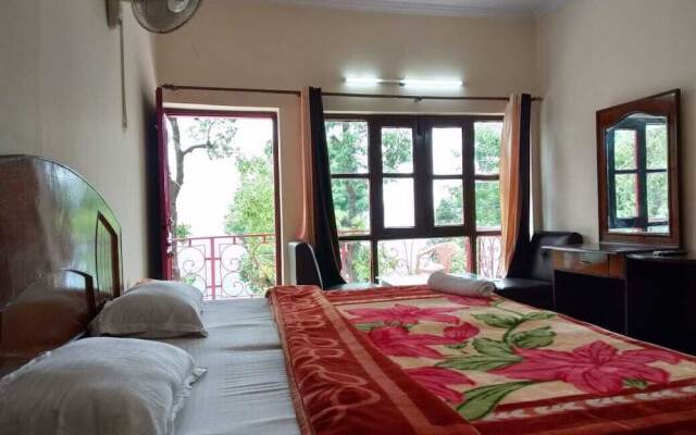 Hotel Usha Palace