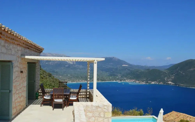 Luxurious Villa in Vasiliki with Swimming Pool & Hot Tub