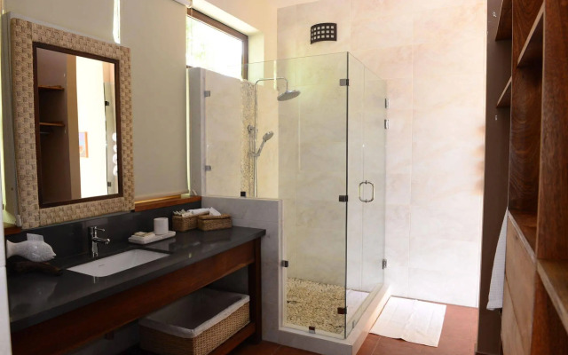Pacaya Lodge & Spa
