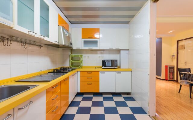 Jiayuhuxiao Apartment