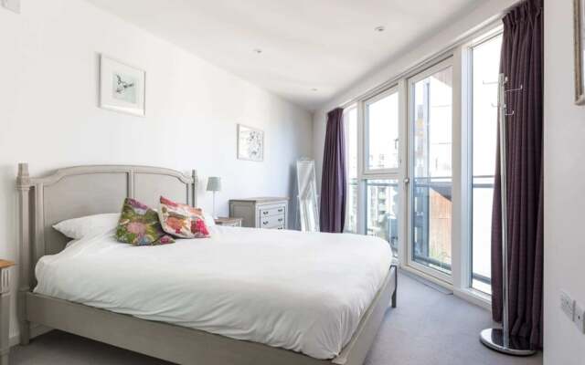 1 Bedroom Apartment With Balcony in Central Brighton