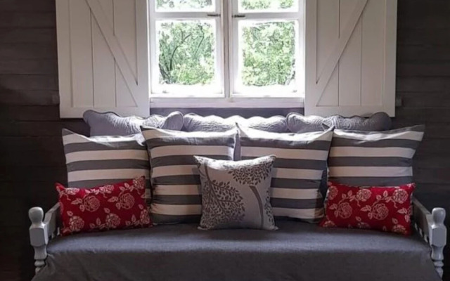 River Rock Guesthouse