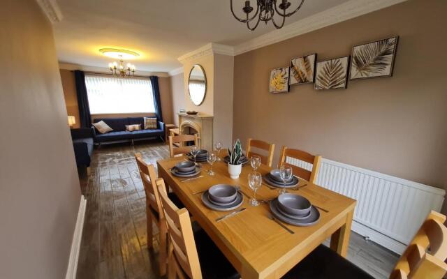 ** family 3 Bed house BPW, with private garden **
