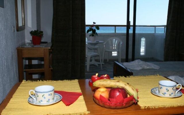 Blue Bay Apartments