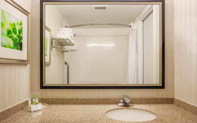 Holiday Inn Toronto - Int'l Airport by IHG