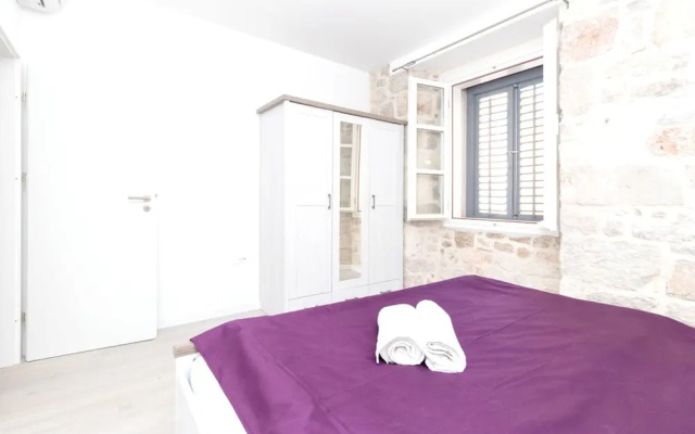 Apartment Trg Serdara Stojana Jankovica