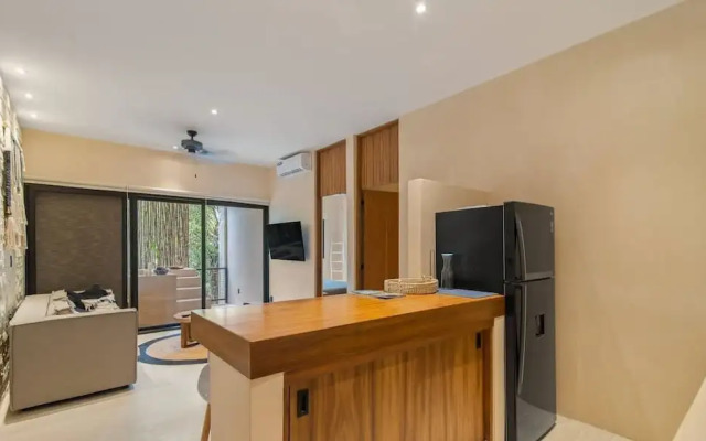 Spacious 3 Br. W/private Pool Exclusive Gym