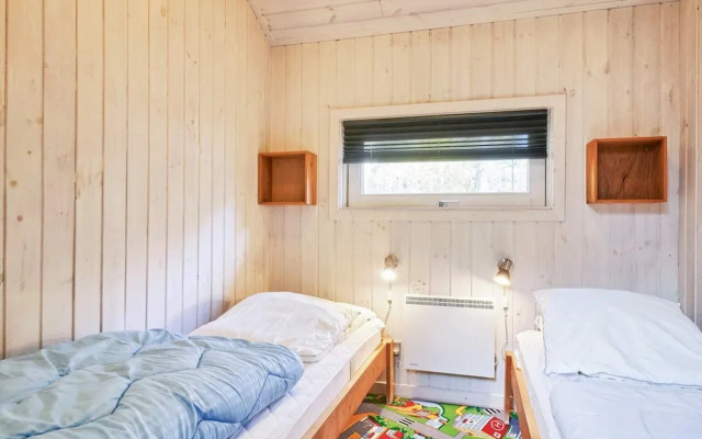 8 Person Holiday Home in Nexo-by Traum