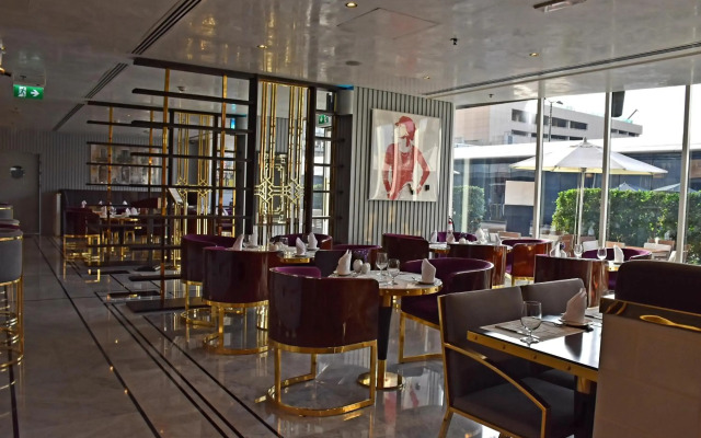 Tamani Marina Hotel and Hotel Apartments